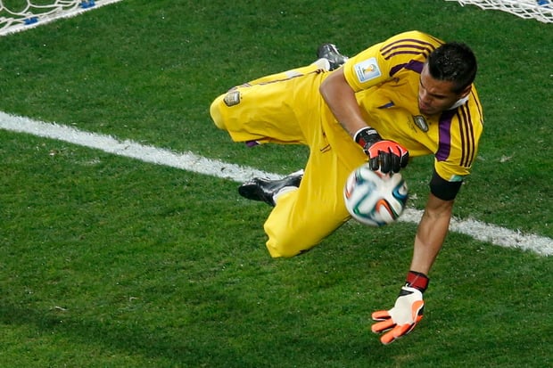 Vlaar tak Akan Lari...