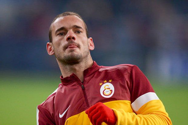 Galatasaray Pasang Banderol...