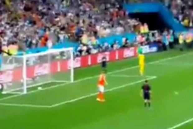 Dalam Video ini, Penalti...