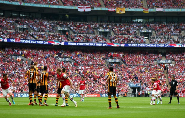 Arsenal Gandeng Puma,...