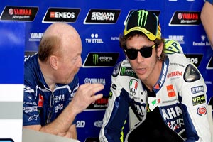 Rossi Siapkan Knalpot...
