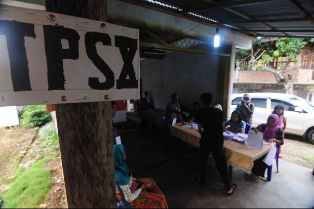 Dua TPS di Padang Gelar...