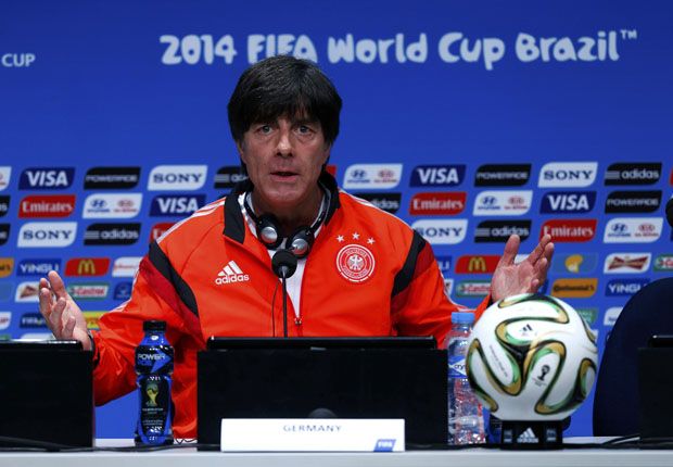 Loew : Argentina Bukan...