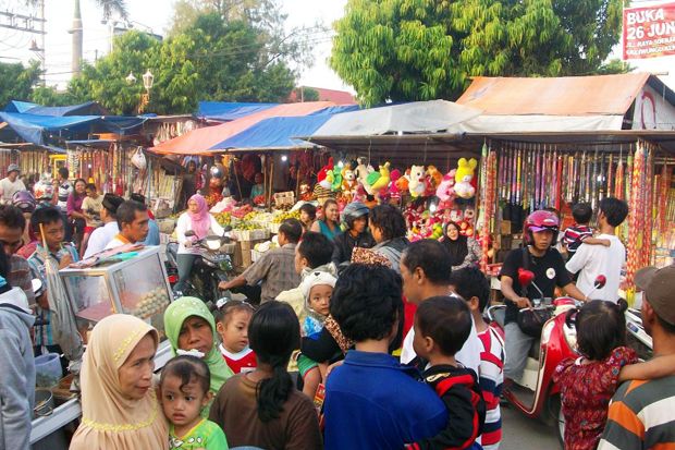 PKL Kaliwungu Makin...