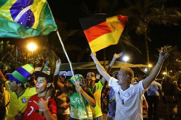 Publik Brazil Senang...