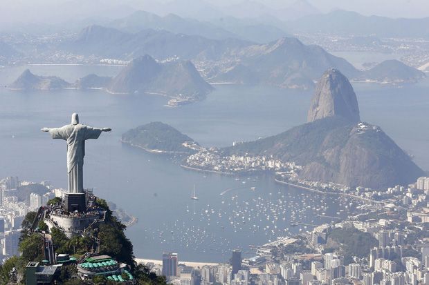 Simbol Pelindung Rio...