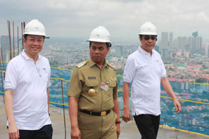Jadi Sekda, Rustam Efendi...