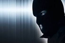 Bobol Rumah Tetangga,...