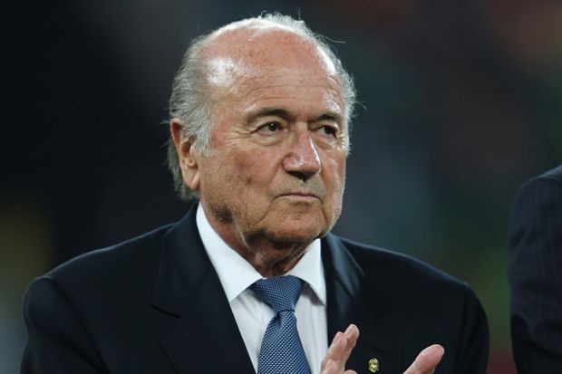 Blatter Pangkas Jumlah...