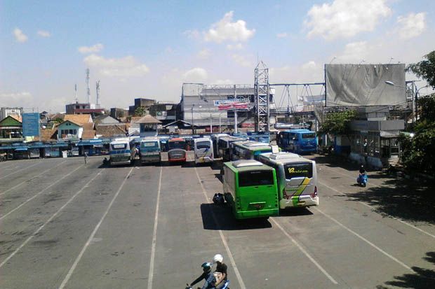 Penumpang Terminal Cicaheum...