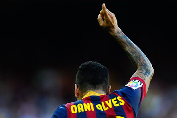 Masa Depan Alves Belum...