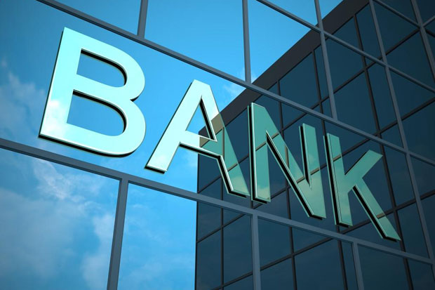 Kredit Bank Melambat