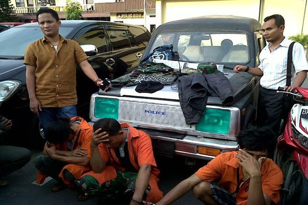 Ngaku Tentara, Eks Sekuriti...