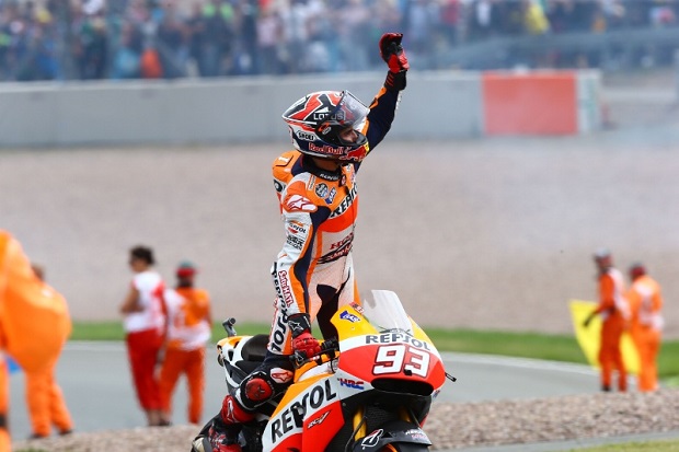 Marquez Juara Dunia...