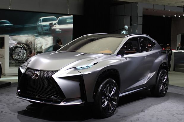 Lexus Pertimbangkan...