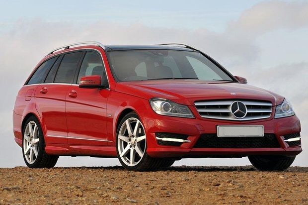 Mercedes-Benz Bersiap...