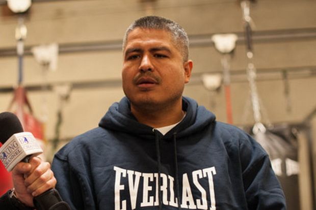Garcia Tantang Mayweather...