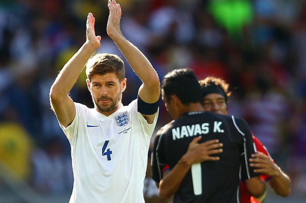 Steven Gerrard Pensiun...