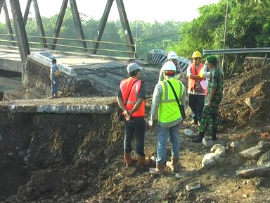 Polisi Perketat Penjagaan...