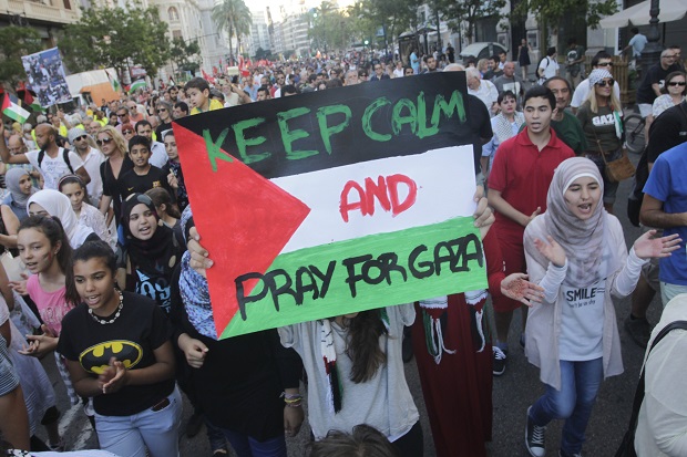Bantu Palestina, Maladewa...