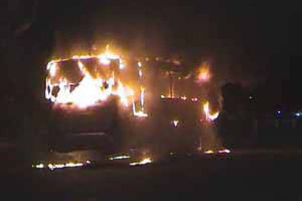 Bus Pemudik Terbakar...