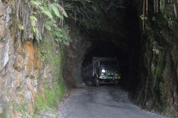 Terowongan Batu Lubang,...