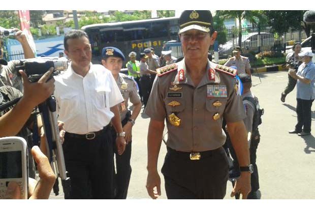 Kapolri Tinjau Kesiapan...