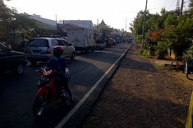Pemudik Keluhkan Pasar...