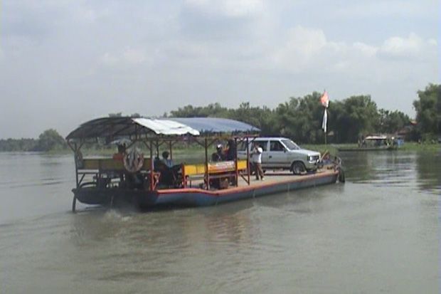 Hindari Macet, Pemudik...