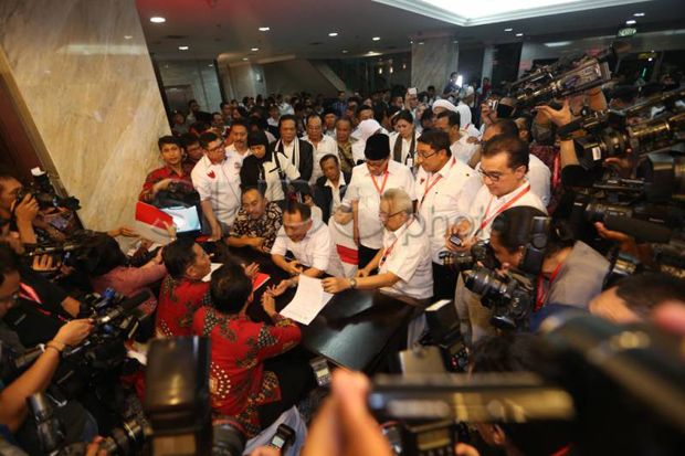 Tim Prabowo-Hatta Tinggal...