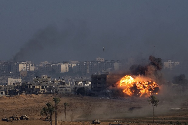 AS: Menghancurkan Hamas...