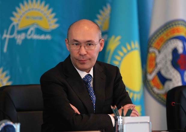 Kazakstan Tuan Rumah...