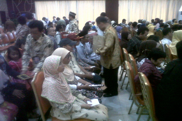 Gagal Bersalaman dengan...