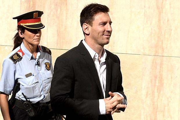 Messi Diusik Soal Pajak