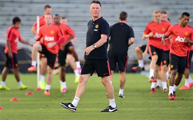 Van Gaal Minta Penggila...