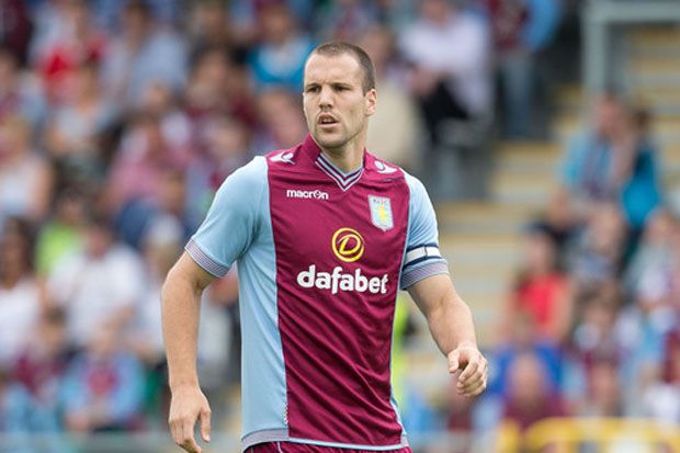 Dilirik Juve, Ron Vlaar...