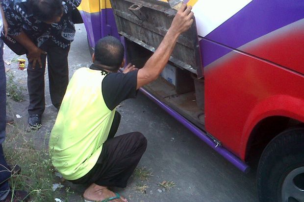 Bus Nyaris Terbakar,...