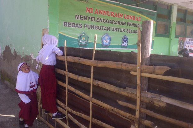 Sengketa Lahan, Warga...