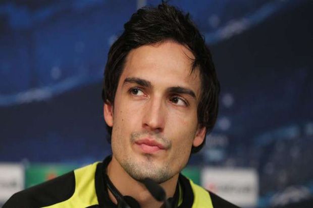 Arsenal Ikut Buru Hummels