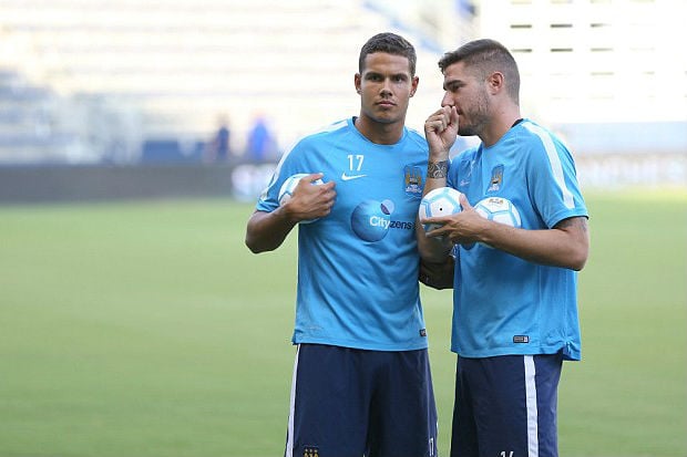 Jack Rodwell Tumbal...