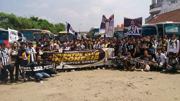 Juventini Banten Ngeluruk...