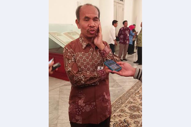 Diberitakan Stres, Lasro...