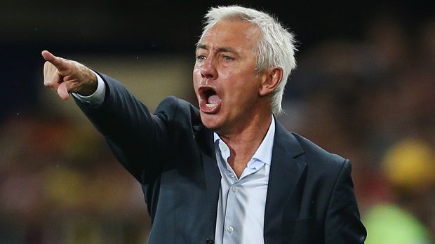 Van Marwijk Latih Timnas...