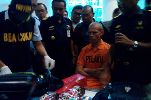 Selundupkan 4 Kg Narkoba...