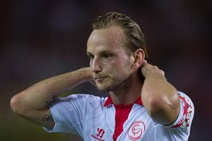 Sevilla Berburu Pengganti...