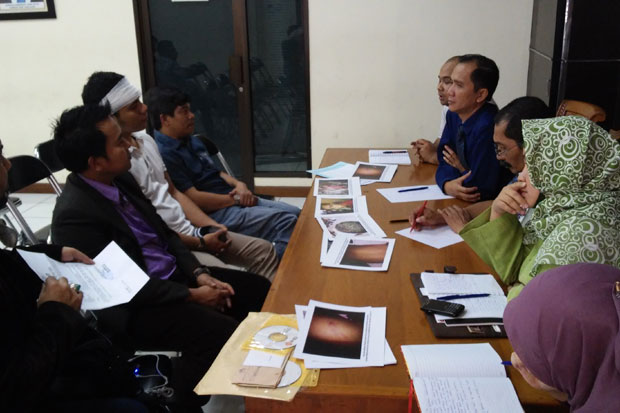 Korban Represif Polisi...