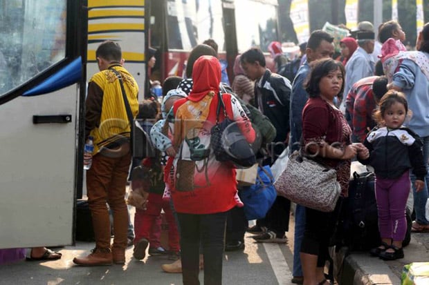 Ratusan Warga Pendatang...