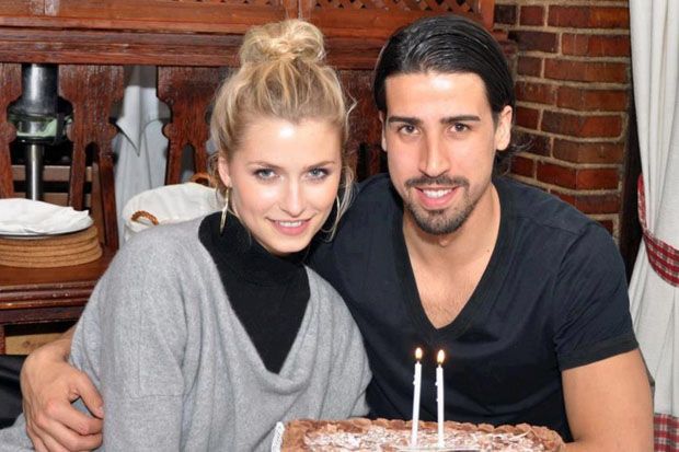 Pacar Khedira Lebih...