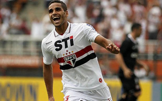 Douglas Rekrutan Baru...