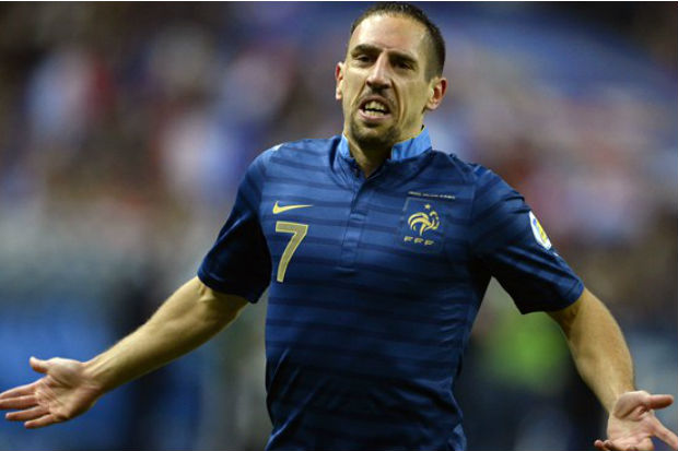 Ribery Pensiun dari...